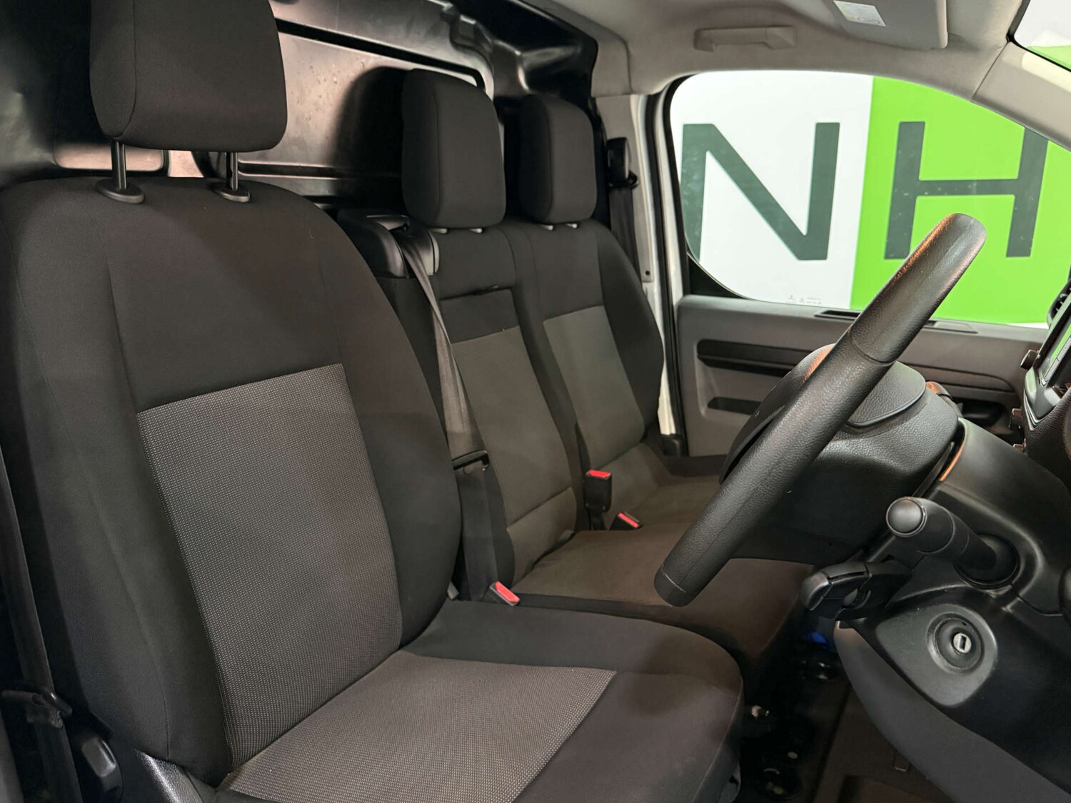 Used Citroen Dispatch 2022 for sale - 76642924: Photo 17