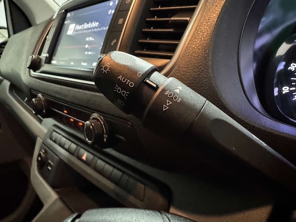Used Vauxhall Vivaro 2022 for sale - 76118364: Photo 12