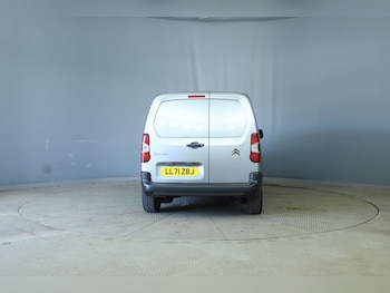 Used Citroen Berlingo 2021 for sale - 77847526: Photo