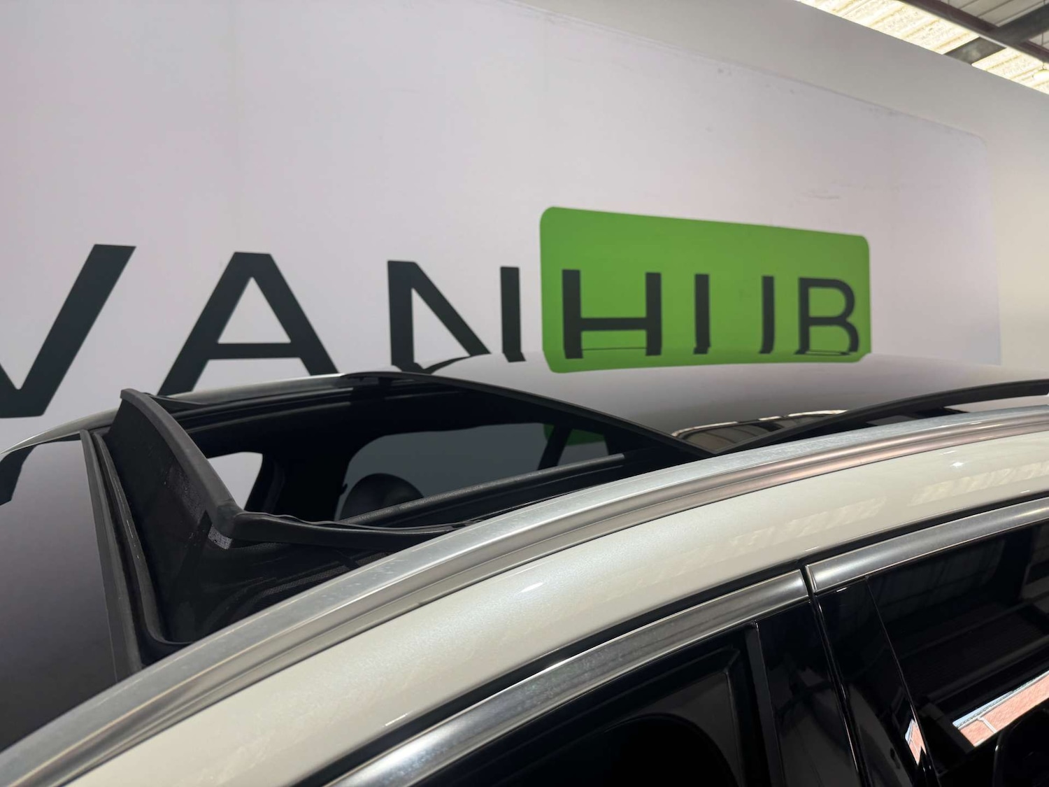 Used Mercedes-Benz E Class 2018 for sale - 76038499: Photo 21