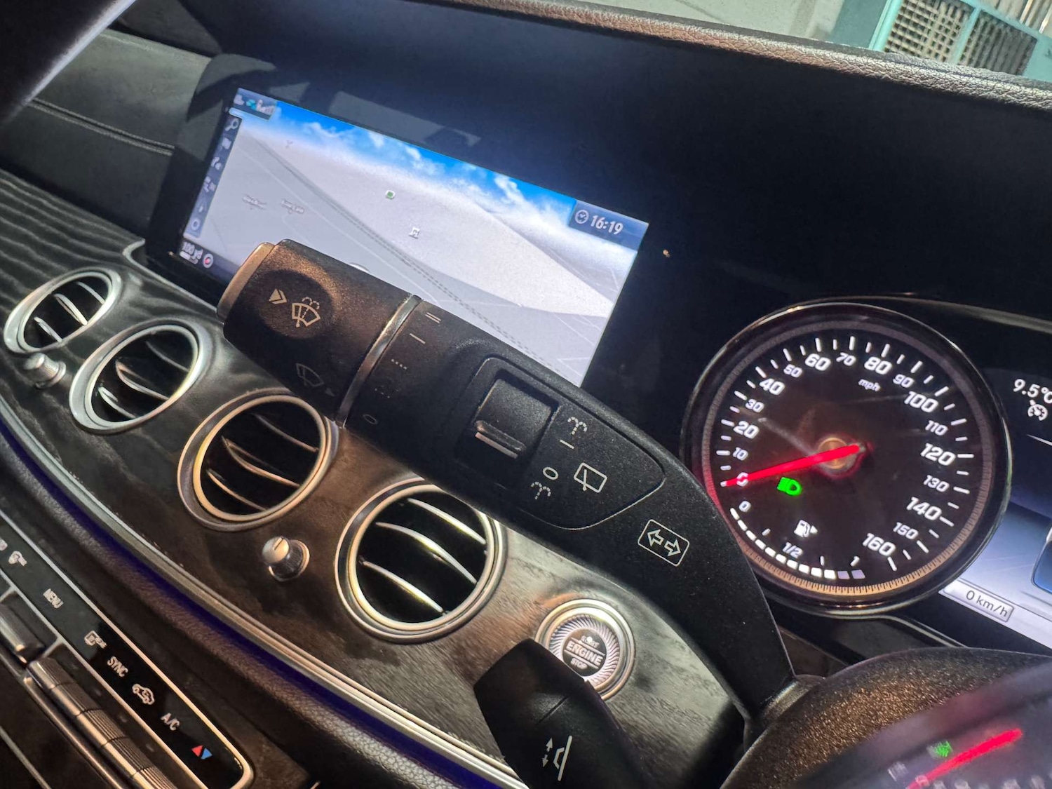 Used Mercedes-Benz E Class 2018 for sale - 76038499: Photo 26