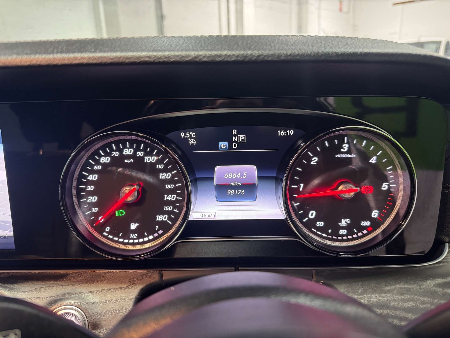 Used Mercedes-Benz E Class 2018 for sale - 76038499: Photo 42