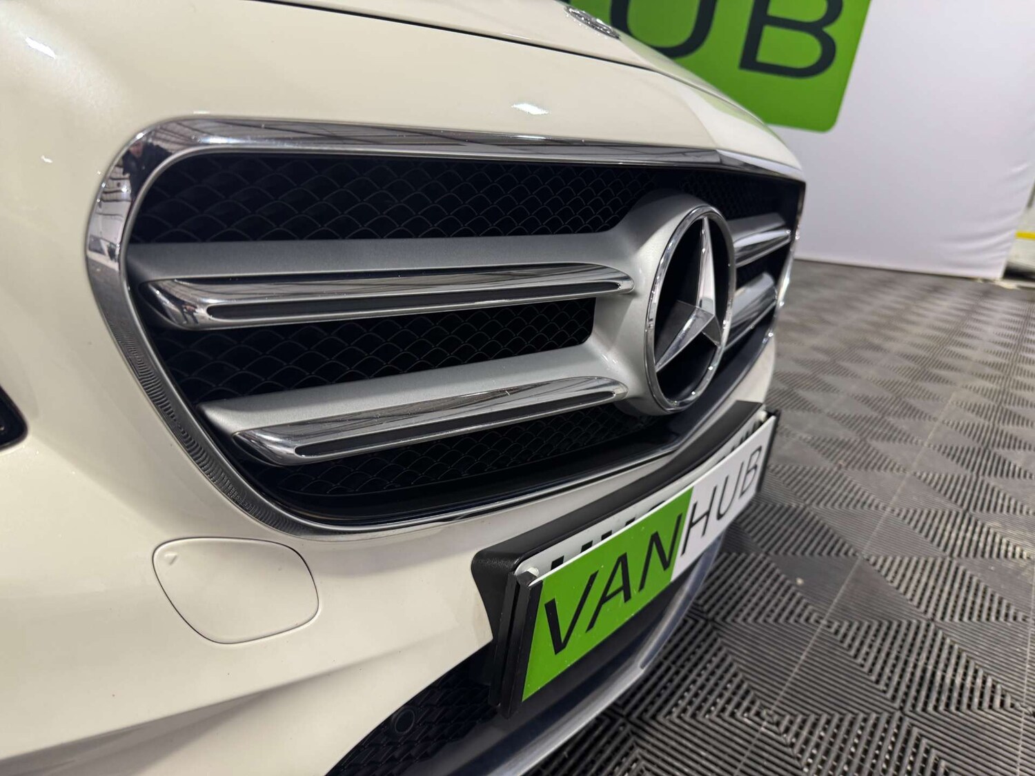 Used Mercedes-Benz E Class 2018 for sale - 76038499: Photo 59