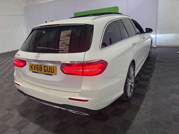 Used Mercedes-Benz E-Class 2018 for sale - 76038499: Photo 6