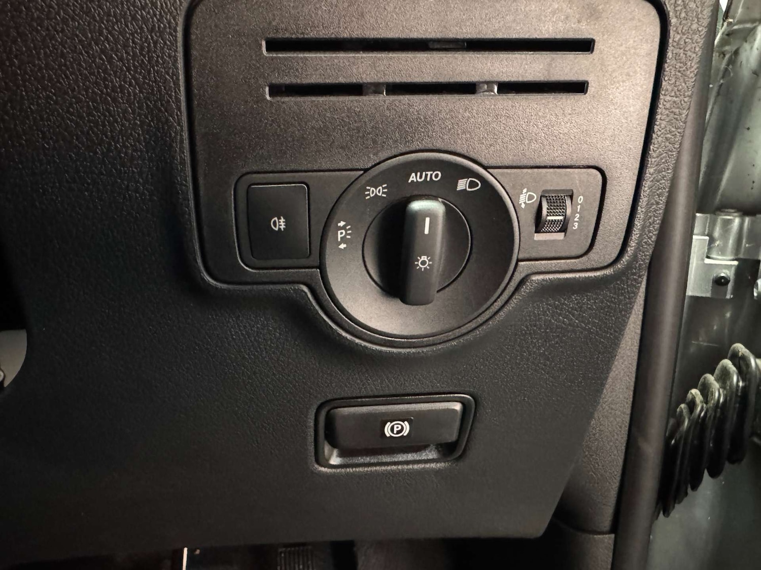 Used Mercedes-Benz Vito 2024 for sale - 76477410: Photo 13