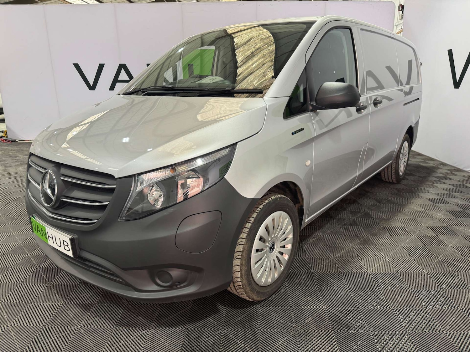 Used Mercedes-Benz Vito 2024 for sale - 76477410: Photo 3