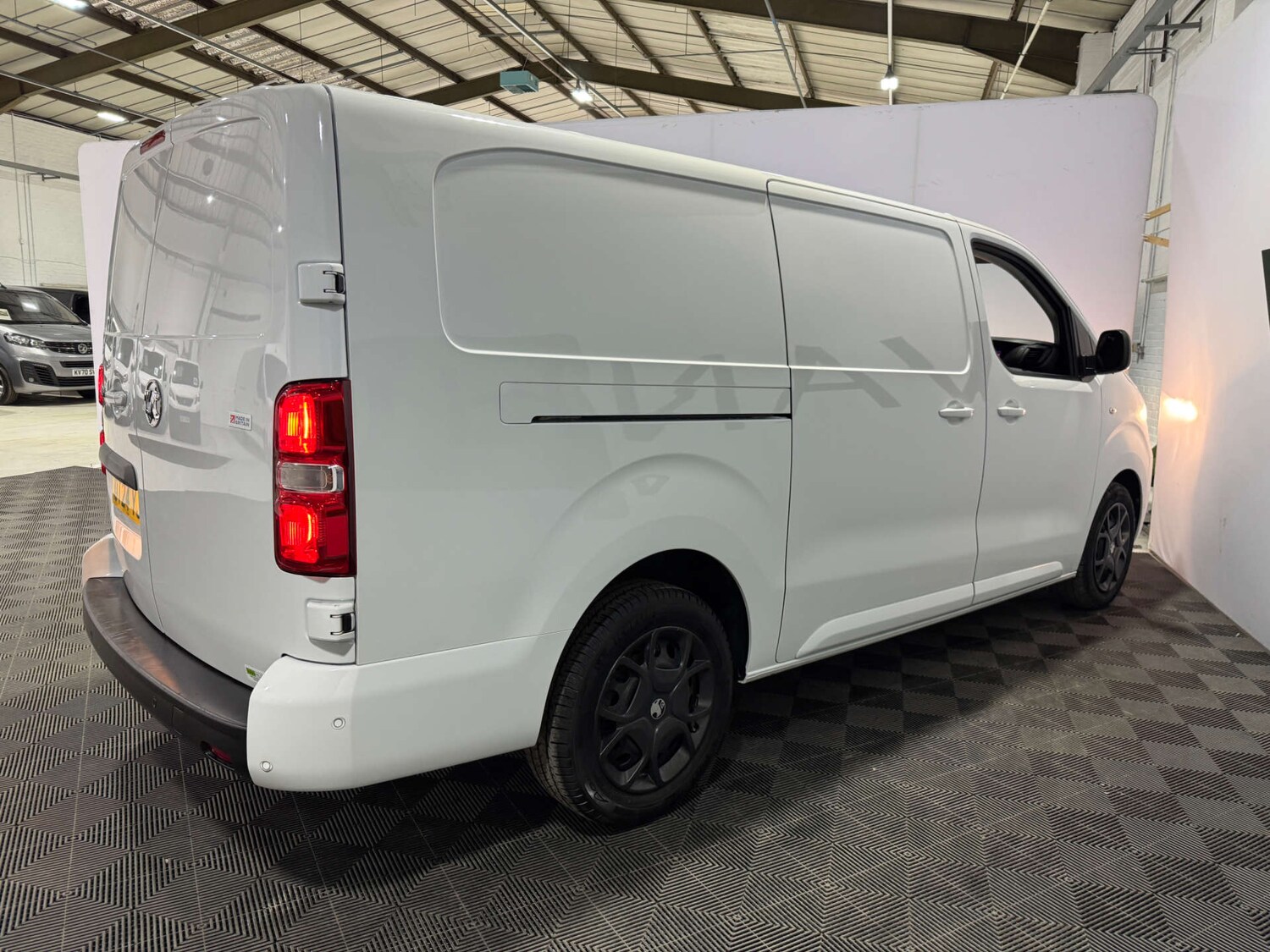 Used Vauxhall Vivaro 2024 for sale - 77434640: Photo 11