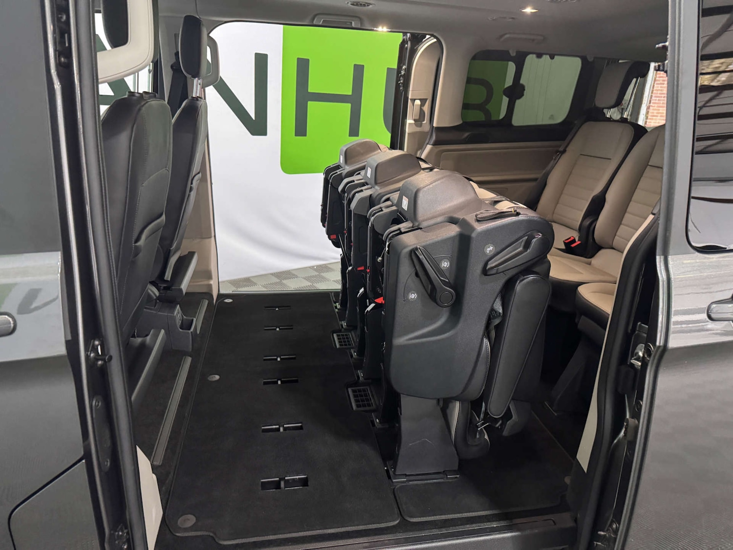 Used Ford Tourneo Custom 2023 for sale - 77872436: Photo 40