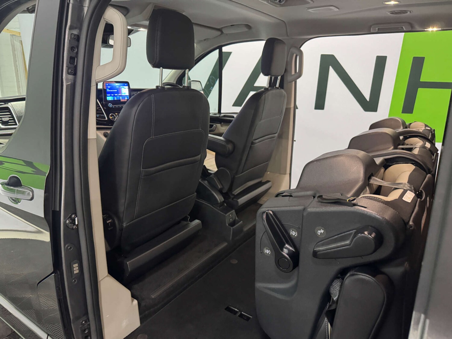 Used Ford Tourneo Custom 2023 for sale - 77872436: Photo 41