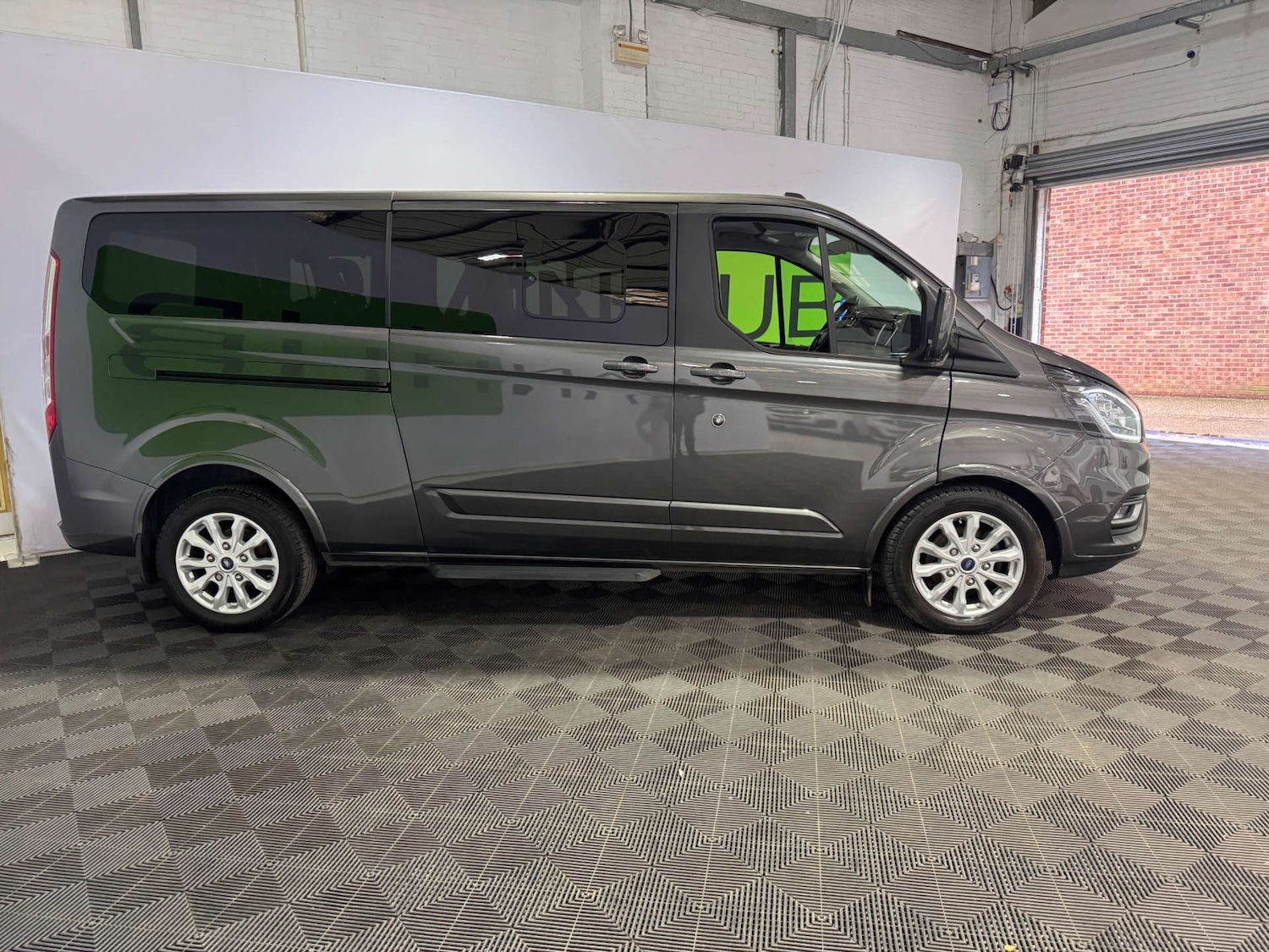 Used Ford Tourneo Custom 2023 for sale - 77872436: Photo 9