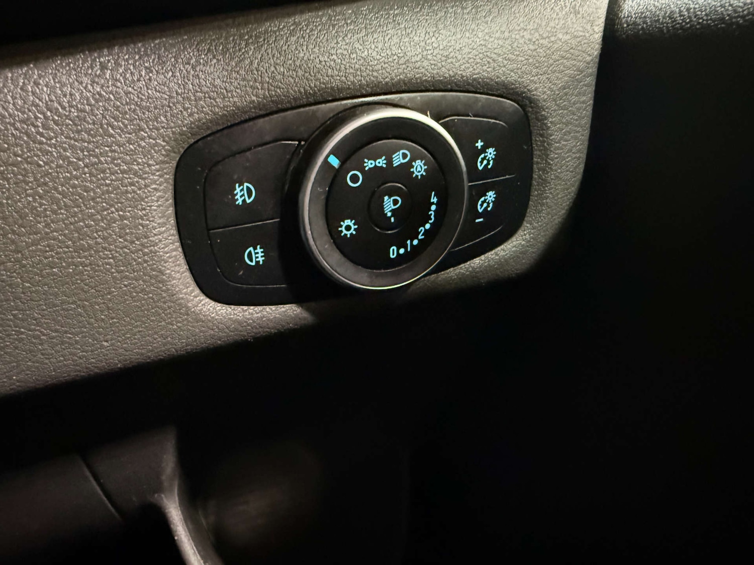 Used Ford Transit Custom 2023 for sale - 76354263: Photo 8