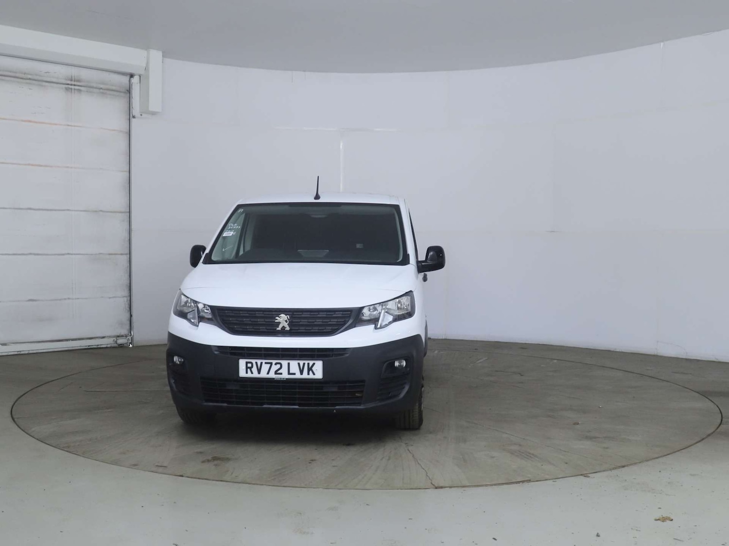 Used Peugeot Partner 2022 for sale - 76971026: Photo 2