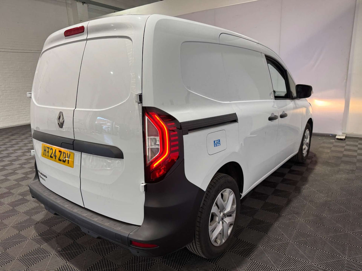 Used Renault Kangoo 2024 for sale - 76601825: Photo 7