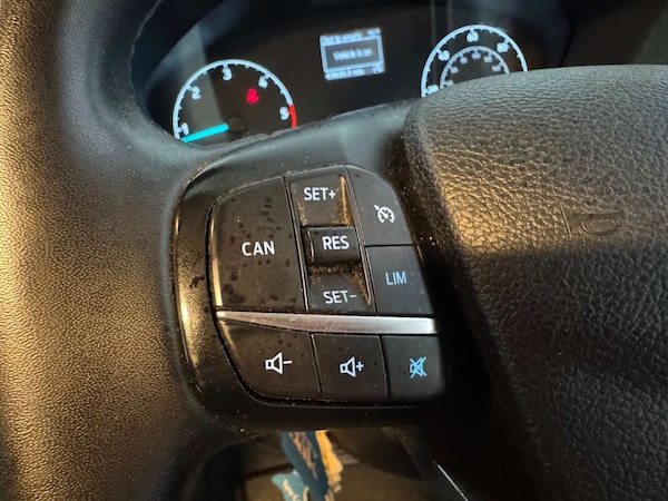 Used Ford Transit Custom 2023 for sale - 76252738: Photo 11