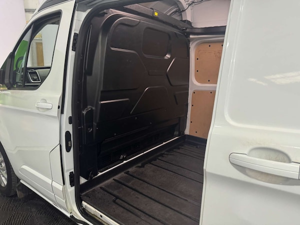 Used Ford Transit Custom 2023 for sale - 76252738: Photo 18