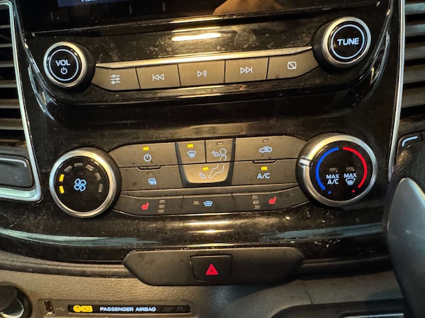 Used Ford Transit Custom 2023 for sale - 76252738: Photo 6