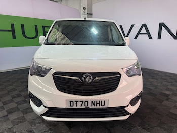 Used Vauxhall Combo 2021 for sale - 76182682: Photo 2