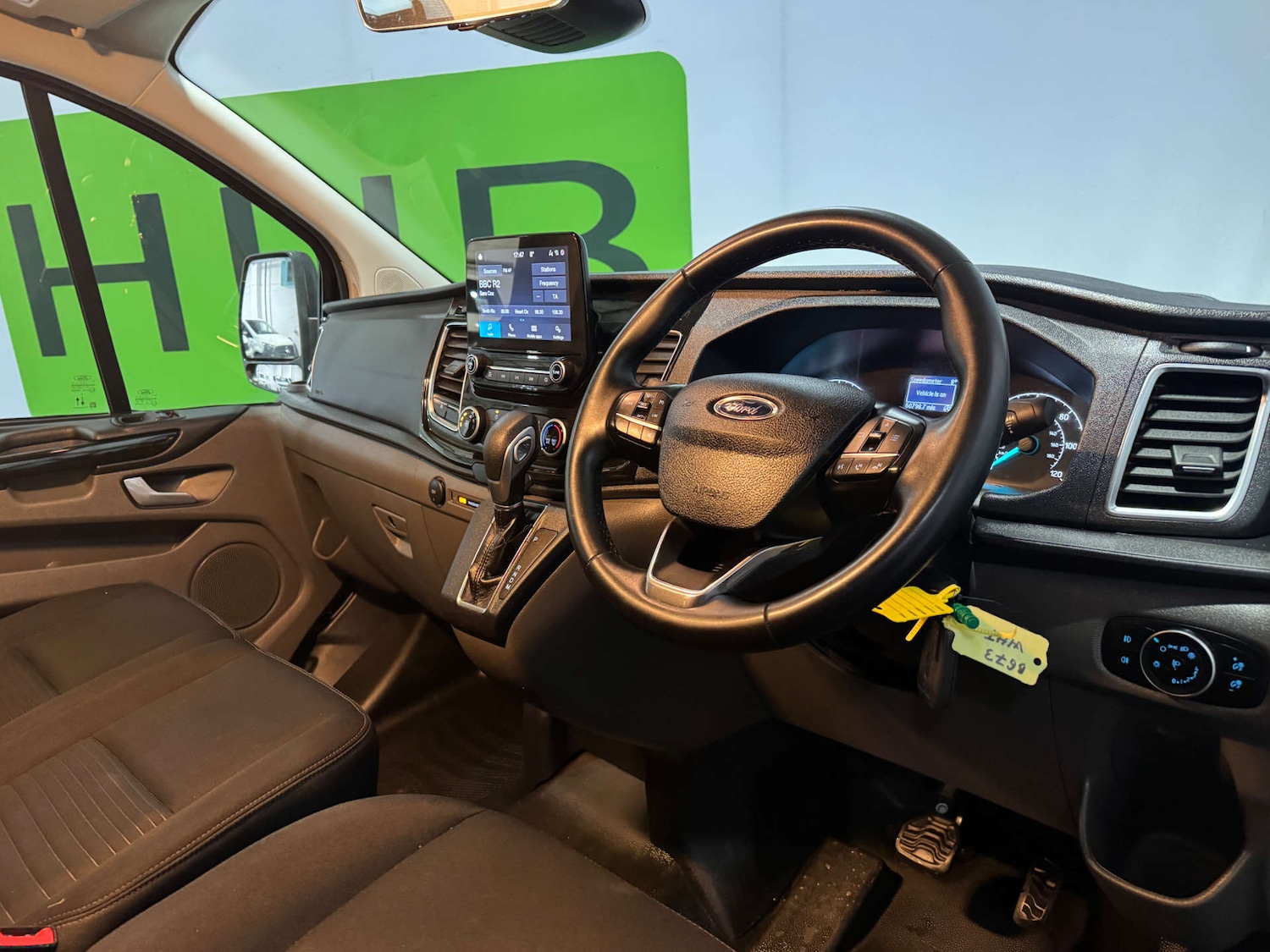 Used Ford Transit Custom 2023 for sale - 77337006: Photo 2