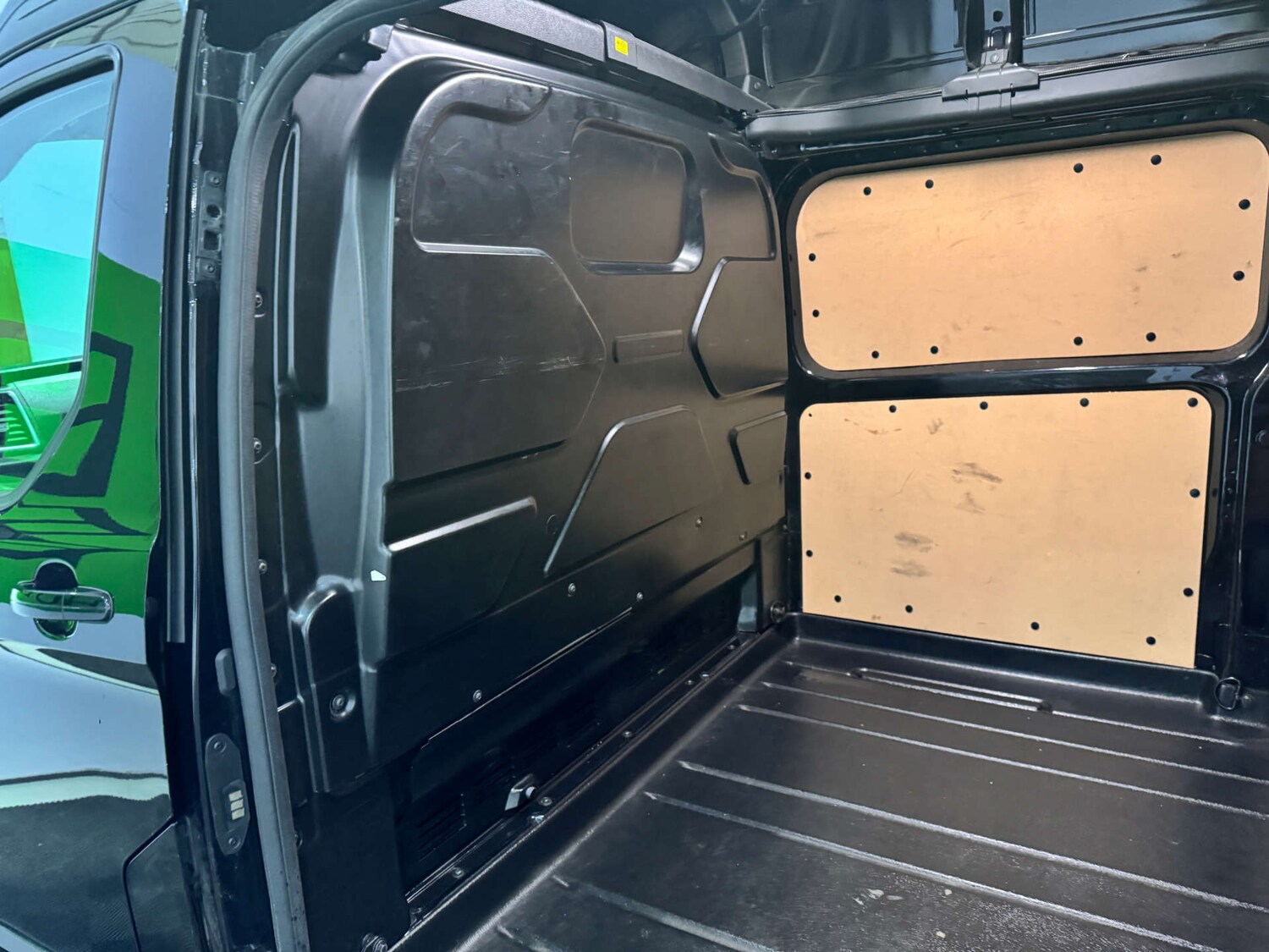 Used Ford Transit Custom 2023 for sale - 77337006: Photo 31