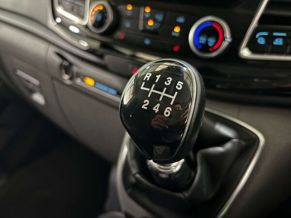Used Ford Transit Custom 2022 for sale - 76278318: Photo 25