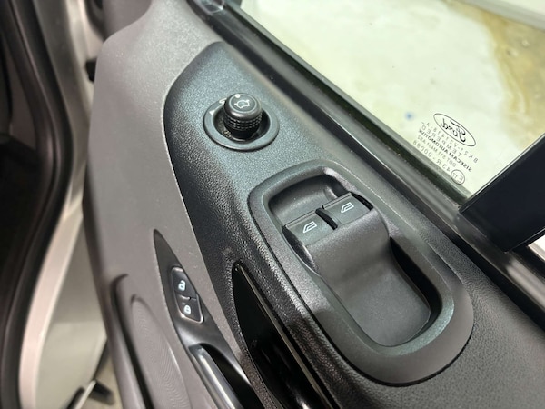 Used Ford Transit Custom 2022 for sale - 76278318: Photo 8