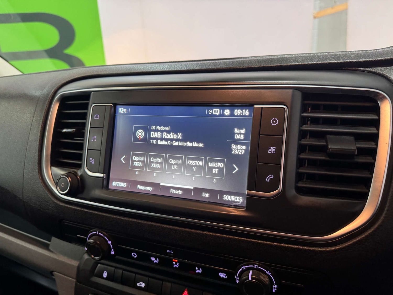 Used Vauxhall Vivaro 2021 for sale - 78123015: Photo 24