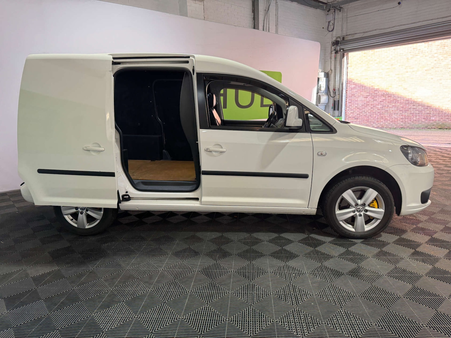 Used Volkswagen Caddy 2013 for sale - 77236260: Photo 10