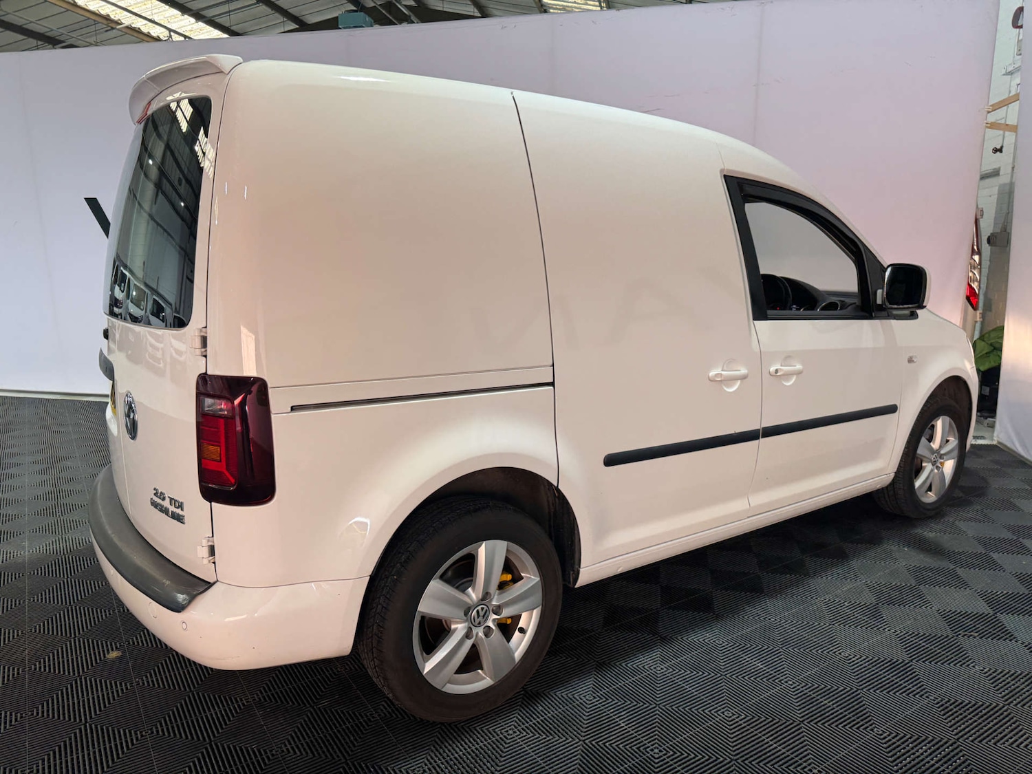 Used Volkswagen Caddy 2013 for sale - 77236260: Photo 11