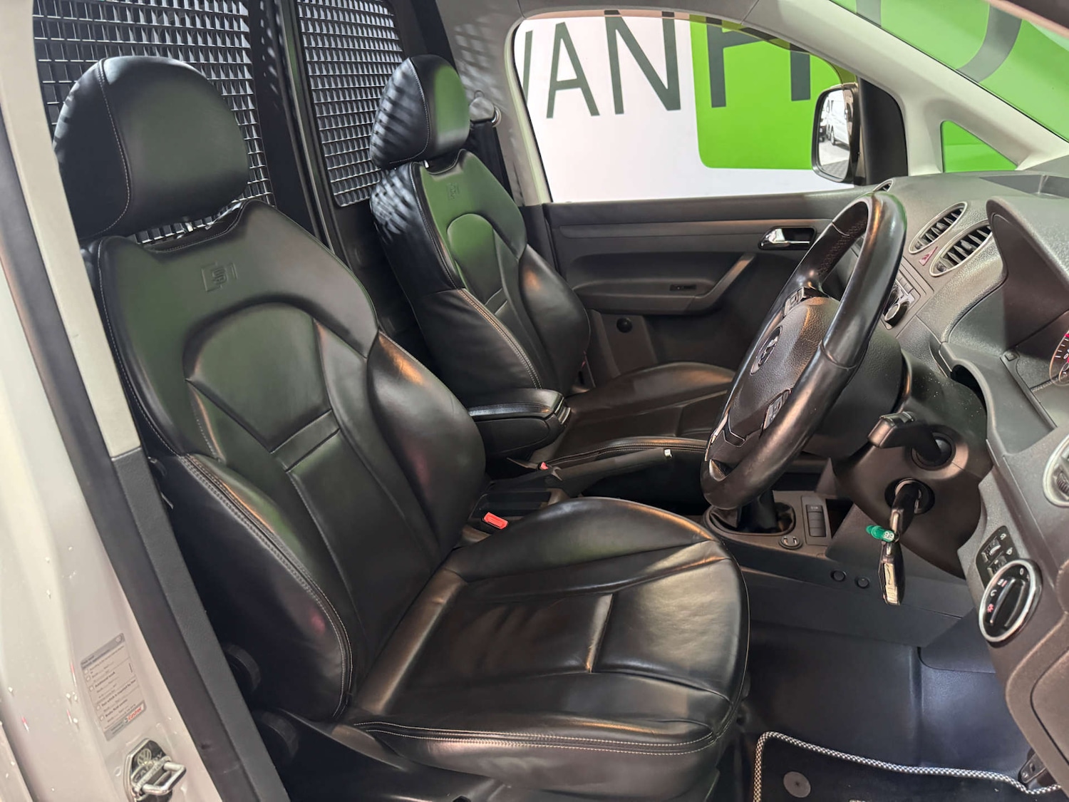 Used Volkswagen Caddy 2013 for sale - 77236260: Photo 12