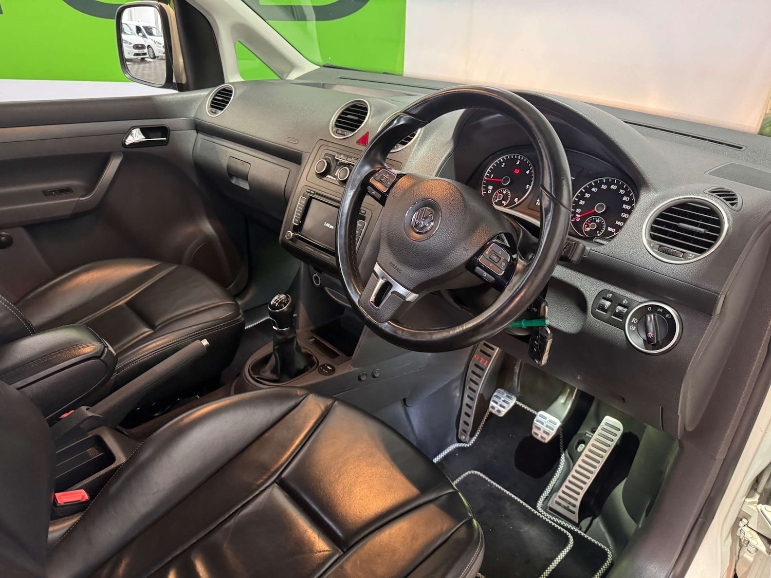 Used Volkswagen Caddy 2013 for sale - 77236260: Photo 2