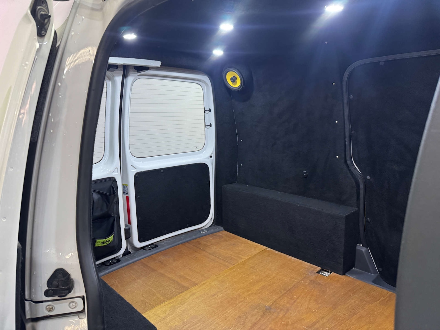 Used Volkswagen Caddy 2013 for sale - 77236260: Photo 30