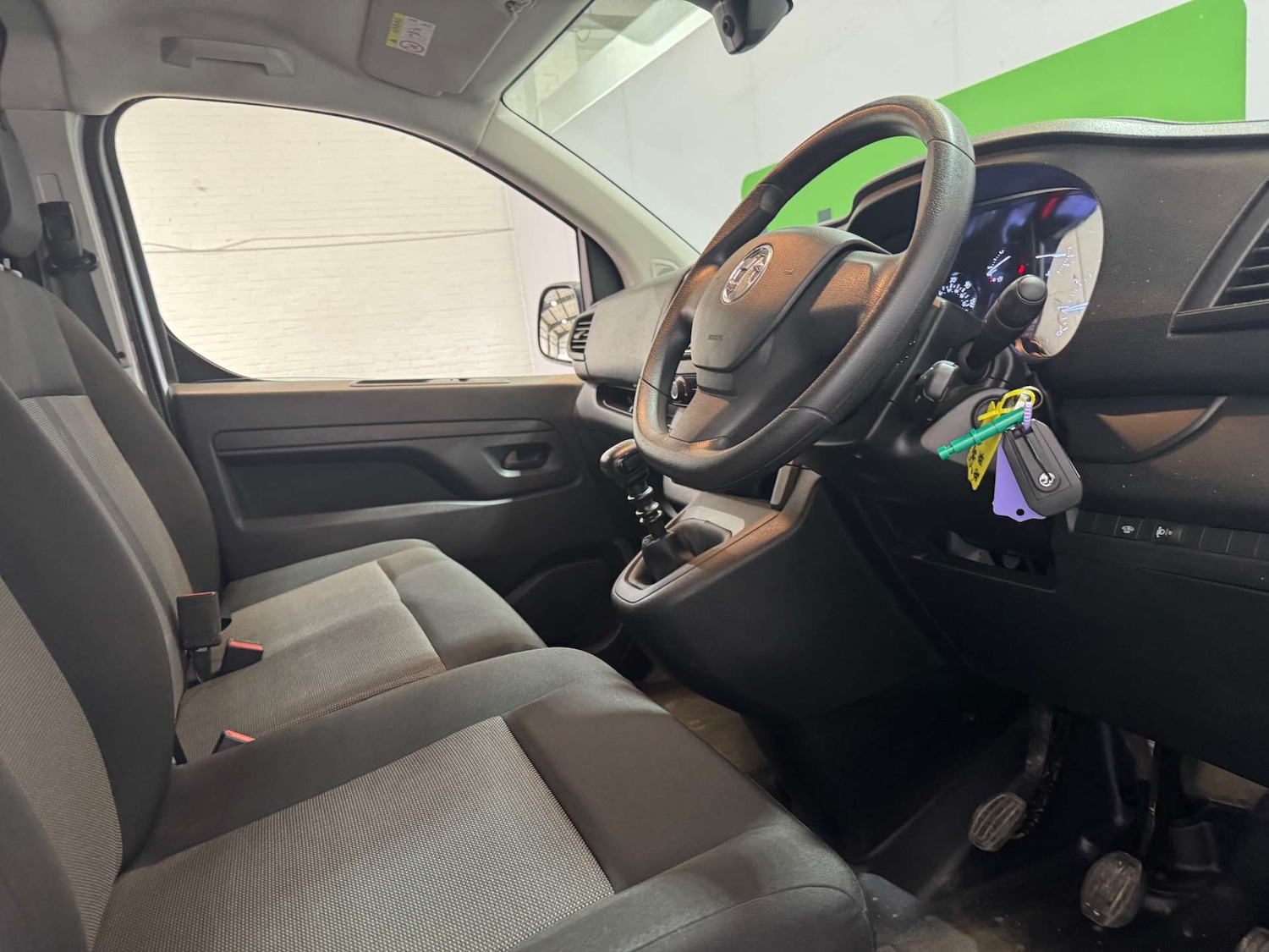 Used Vauxhall Vivaro 2023 for sale - 76601595: Photo 9