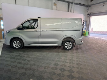Used Ford Transit Custom 2024 for sale - 78986327: Photo