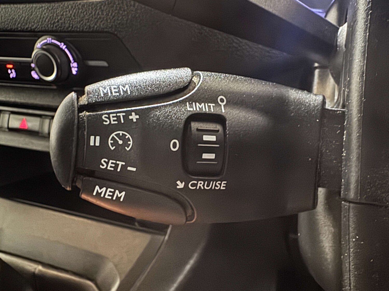 Used Peugeot Expert 2023 for sale - 76601707: Photo 11