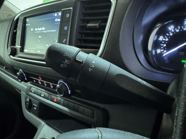 Used Vauxhall Vivaro 2020 for sale - 75713061: Photo 20