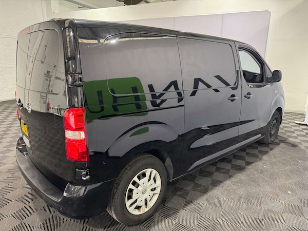 Used Vauxhall Vivaro 2020 for sale - 75713061: Photo 8