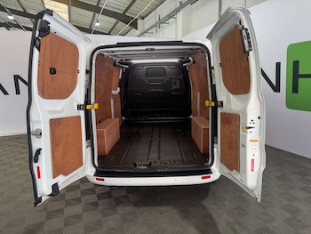 Used Ford Transit Custom 2022 for sale - 79583657: Photo