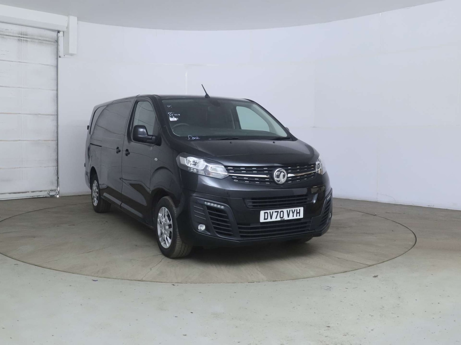 Used Vauxhall Vivaro 2020 for sale - 77989979: Photo 4