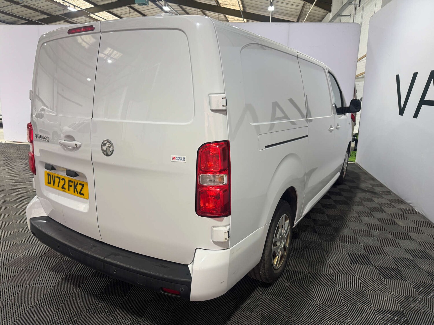 Used Vauxhall Vivaro 2022 for sale - 76601611: Photo 9