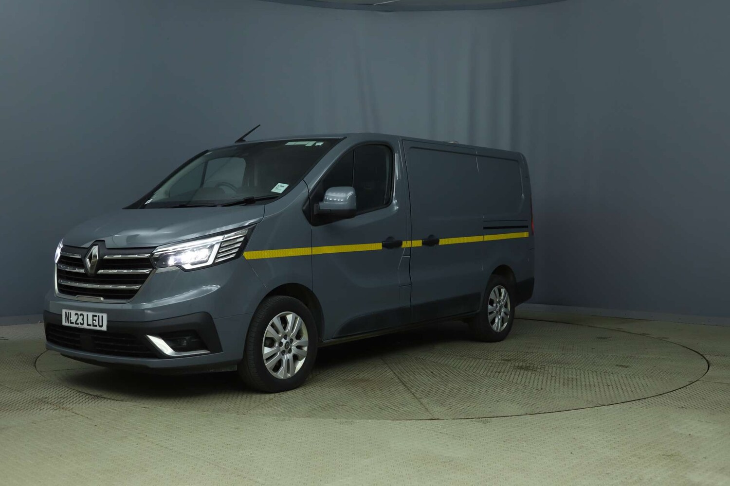 Used Renault Trafic 2023 for sale - 76354261: Photo 3