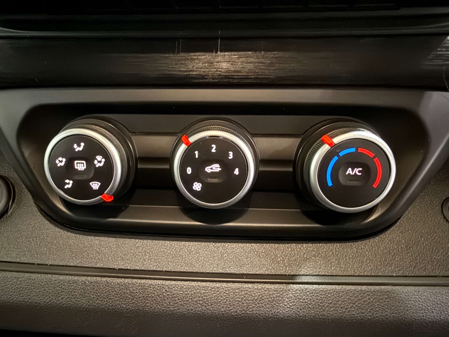 Used Renault Trafic 2023 for sale - 76354261: Photo 33