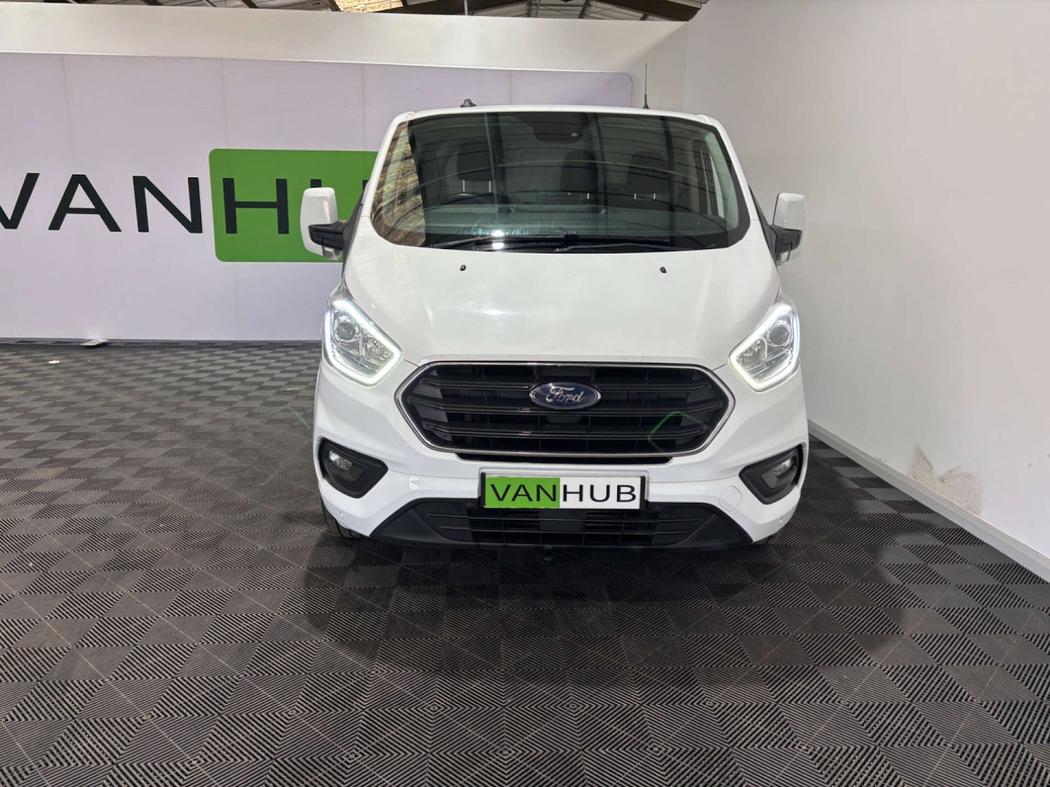 Used Ford Transit Custom 2021 for sale - 76601372: Photo 2