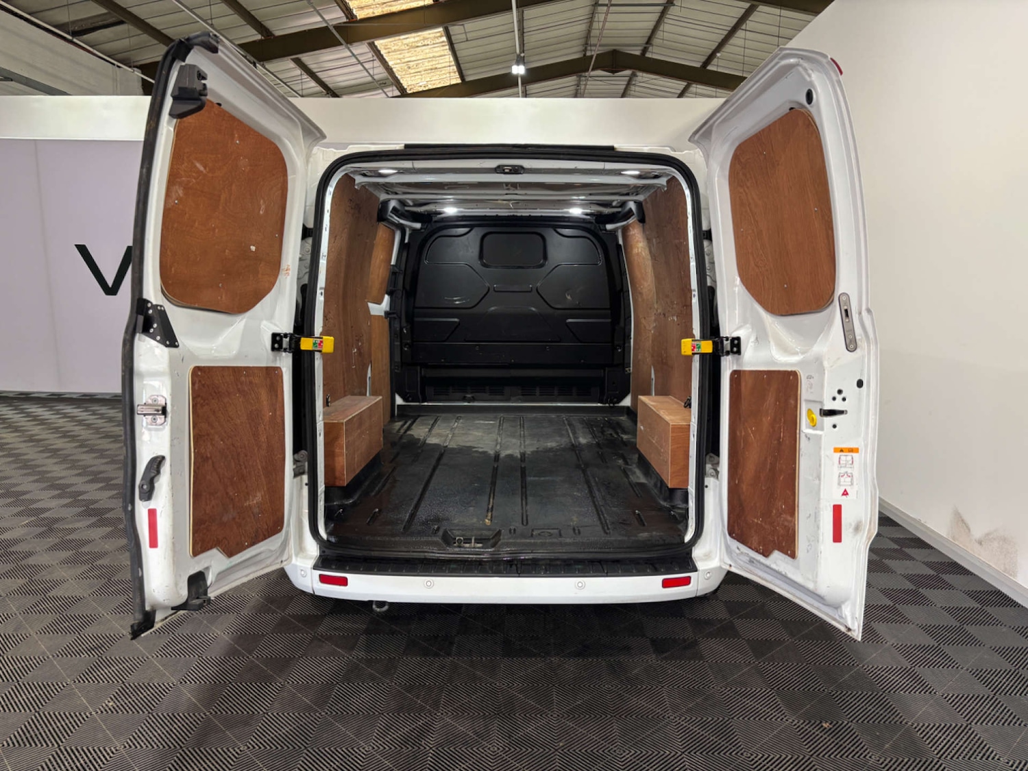 Used Ford Transit Custom 2021 for sale - 76601372: Photo 22