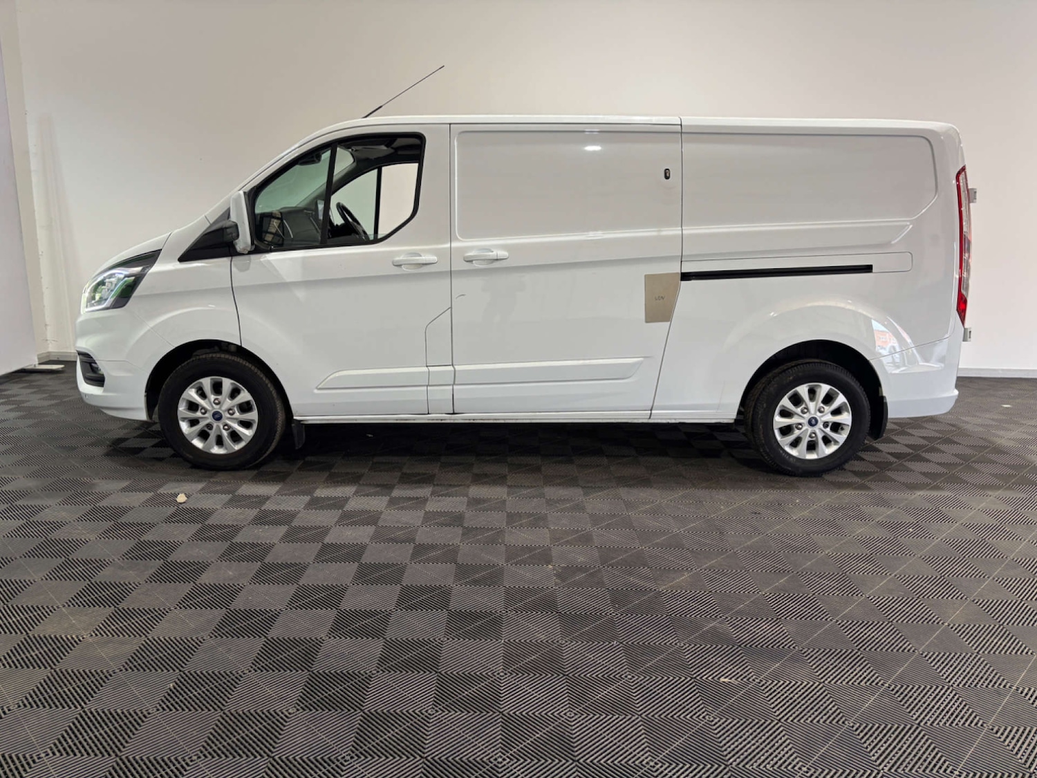Used Ford Transit Custom 2021 for sale - 76601372: Photo 3