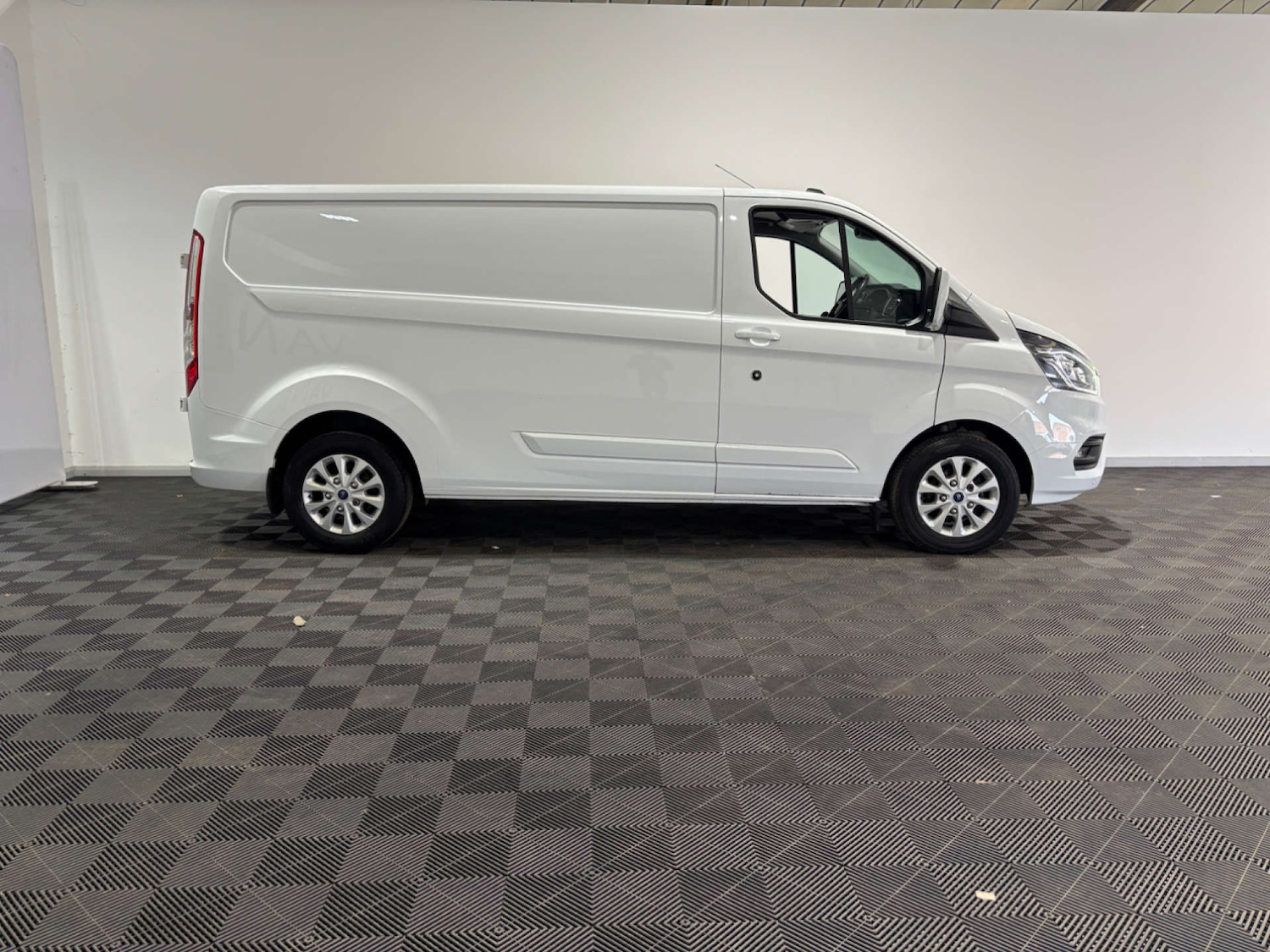 Used Ford Transit Custom 2021 for sale - 76601372: Photo 5