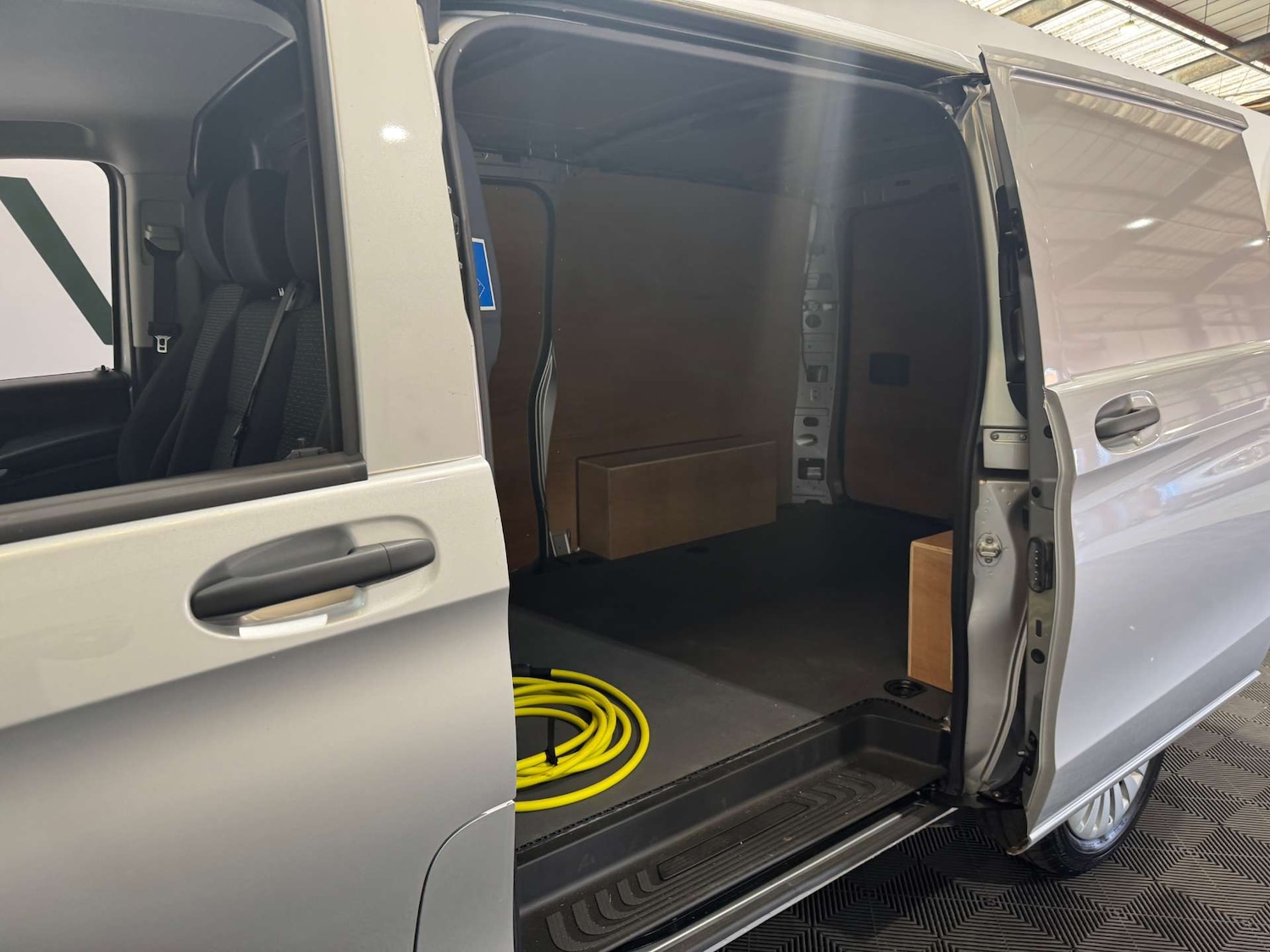 Vehicle 29