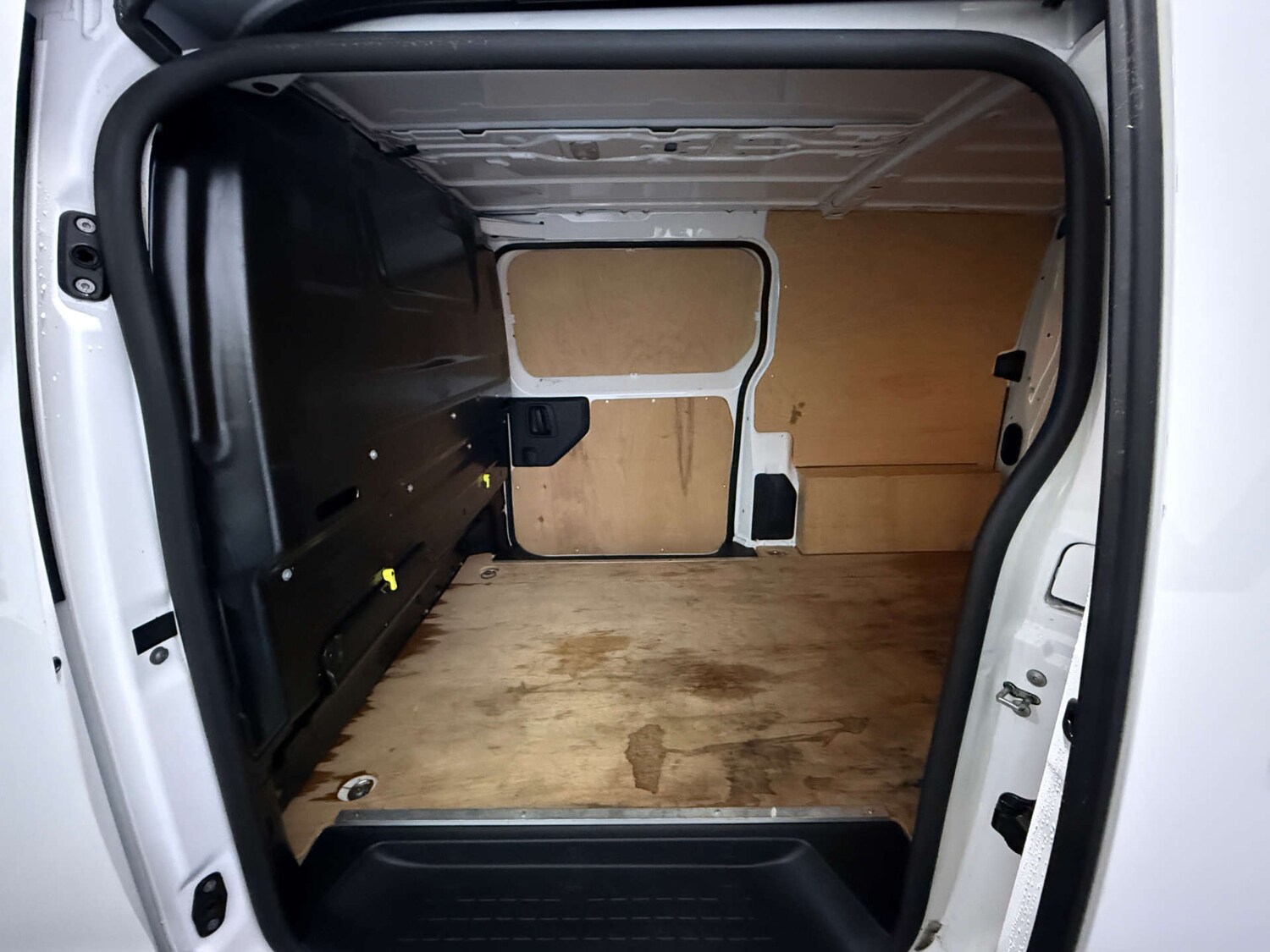 Used Peugeot Expert 2022 for sale - 75827325: Photo 45