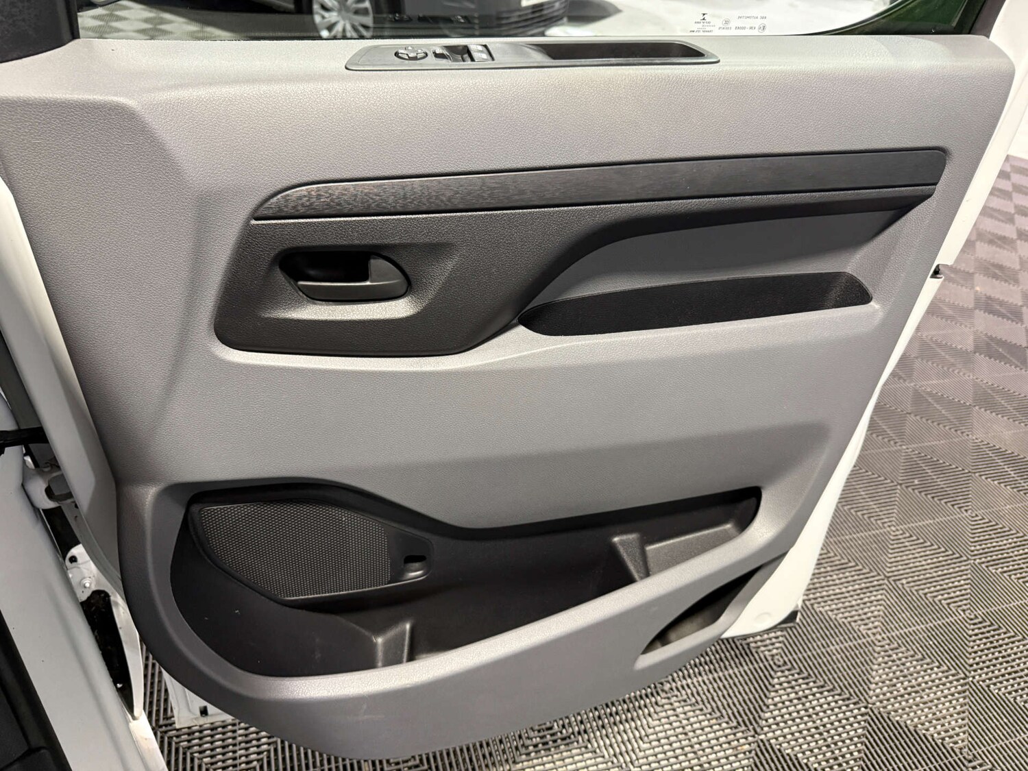 Used Peugeot Expert 2022 for sale - 75827325: Photo 50