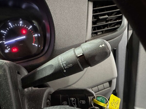 Used Vauxhall Vivaro 2020 for sale - 76006114: Photo 10