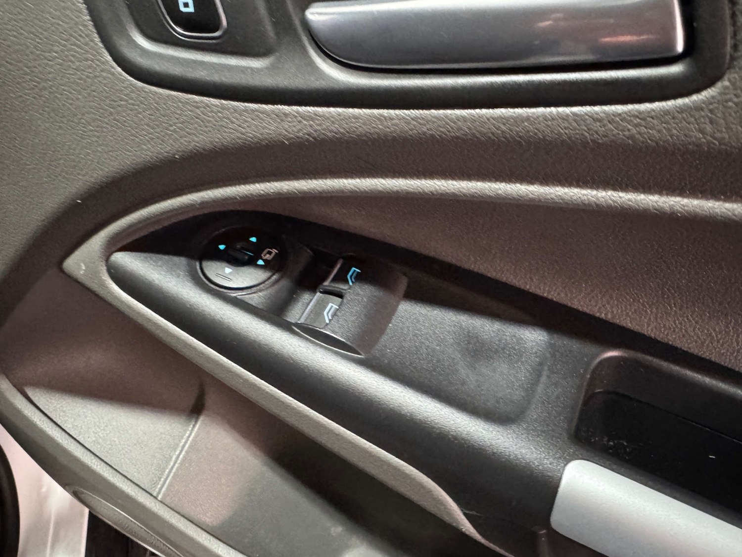 Used Ford Transit Connect 2024 for sale - 78026383: Photo 18